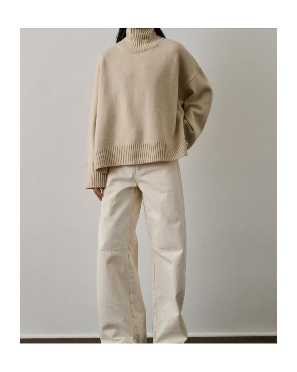 Soeur Natural High-Neck Long-Sleeved Sweater