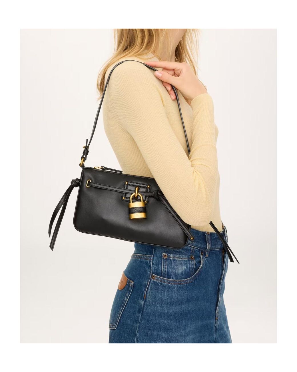 Chloé Black Mini Paddington Sling Pouch With Strap