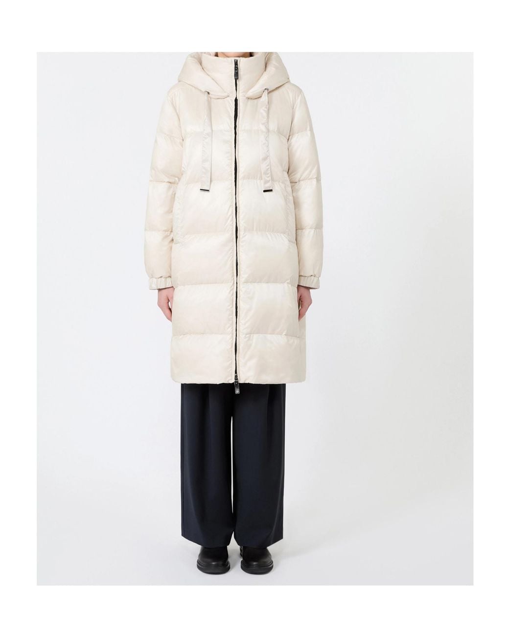 Max Mara White The Cube Mtcmarte Padded Coat