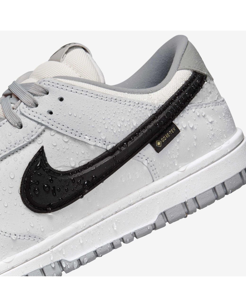 Nike White Color-Blocked Low-Top Sneakers for men