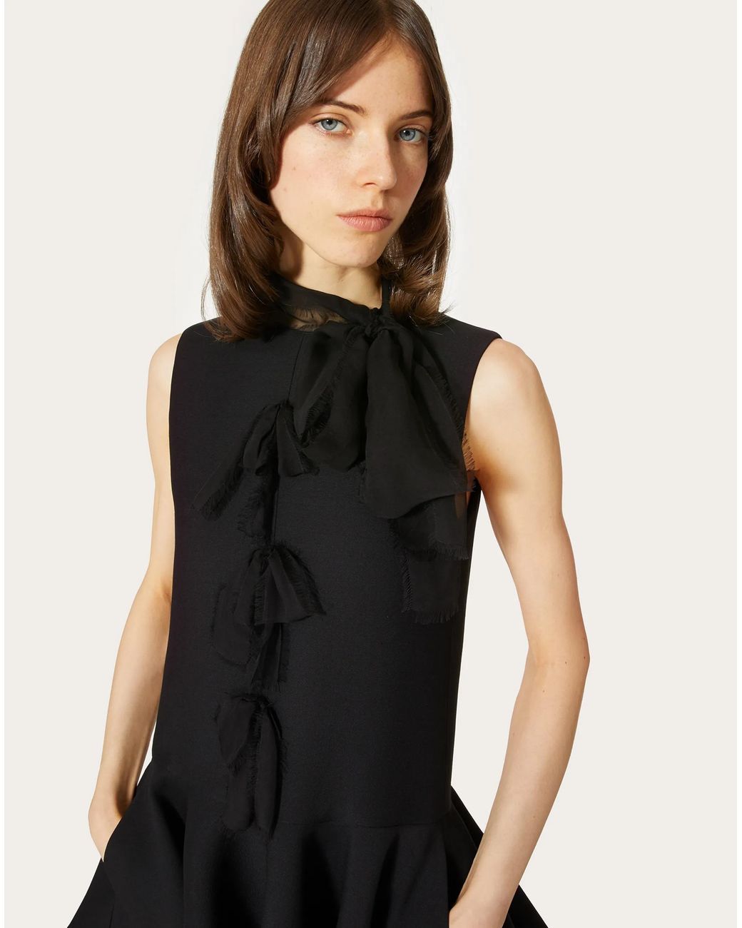 Valentino Black Pussybow-Collar Ruffle-Detail Shift Dress