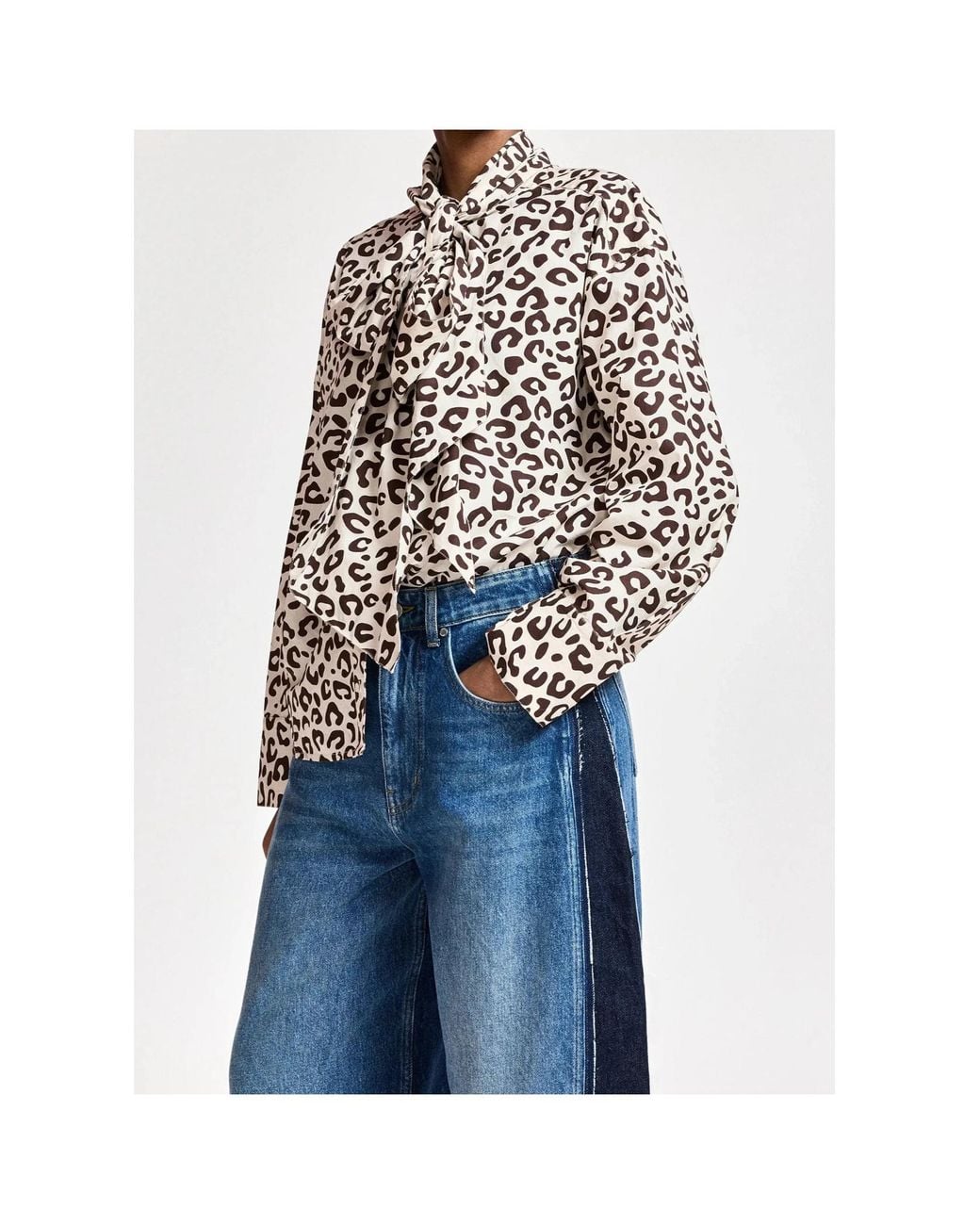 Essentiel Antwerp White Khaleesi Printed Pussy-Bow Blouse