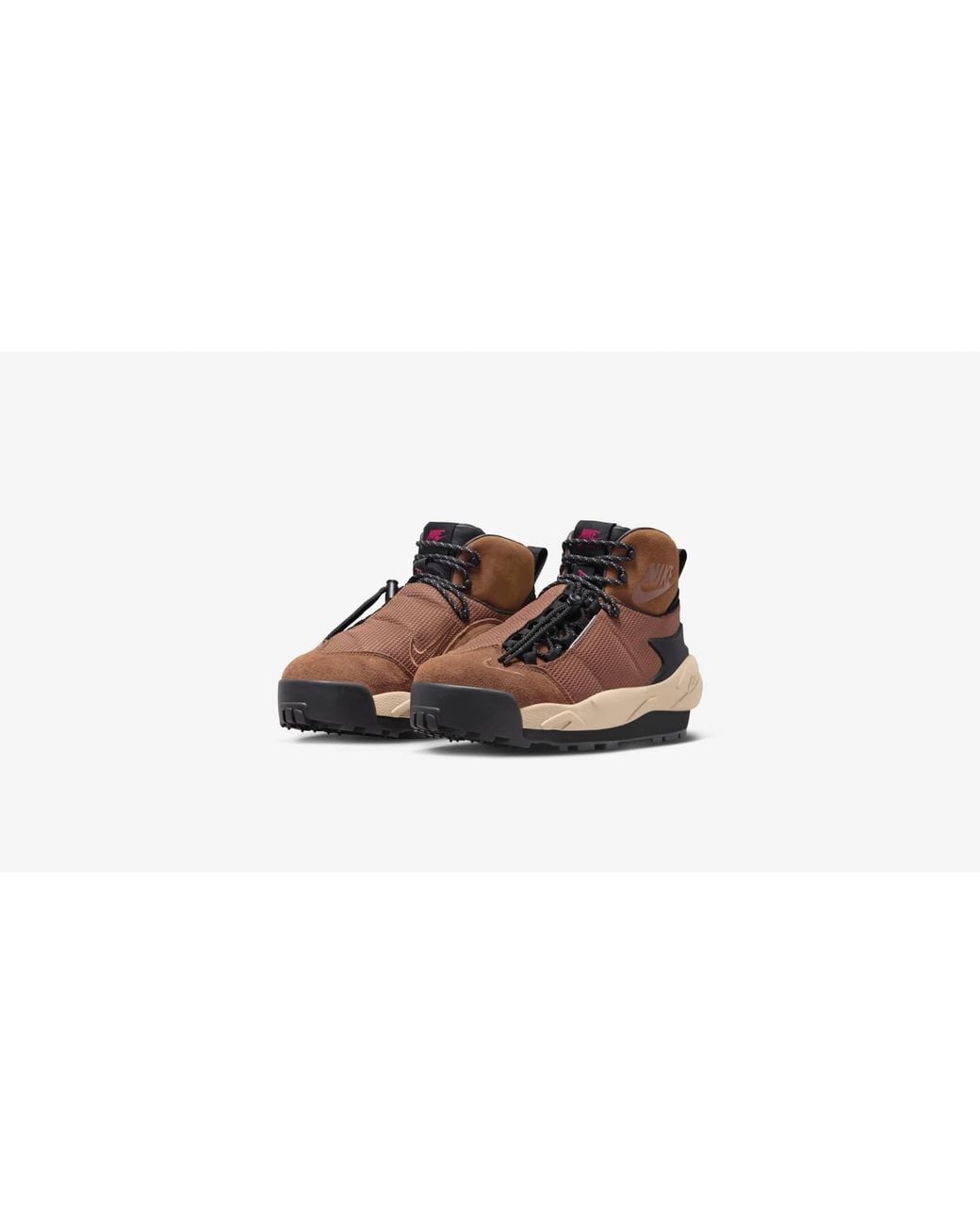 Nike Brown Magmascape X Sacai Pecan Logo Embossed Sneakers for men