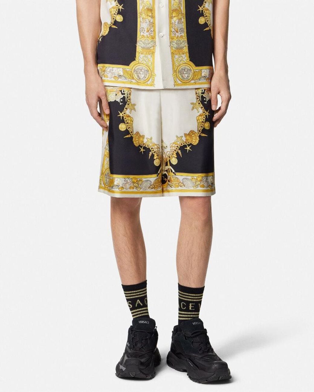 Versace Multicolor Coral Theatre Printed Elastic-Waist Shorts for men