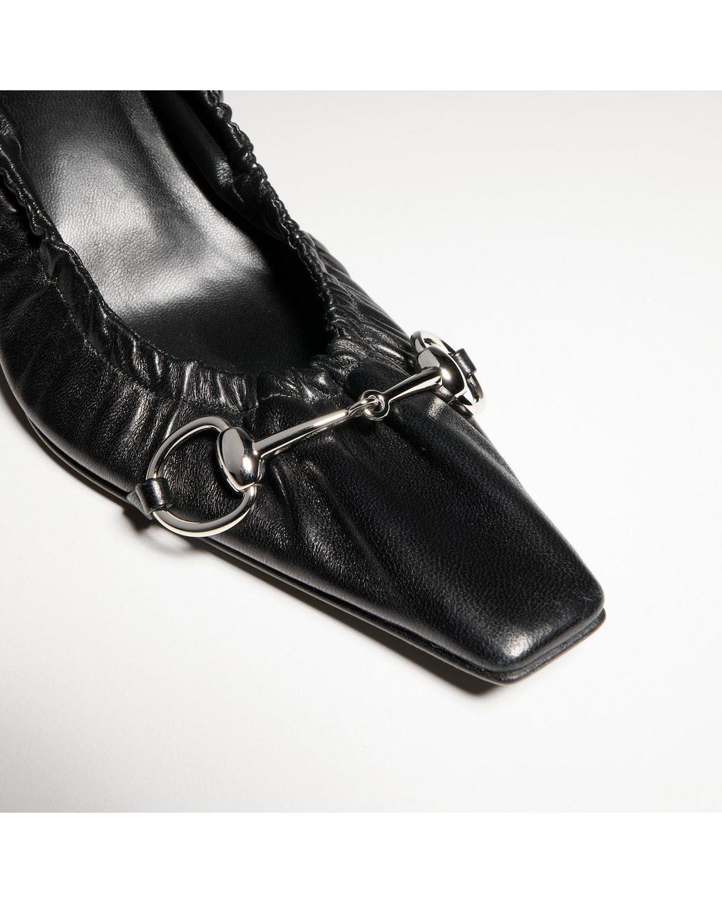 Gucci Black Vittoria Pump With Elastic