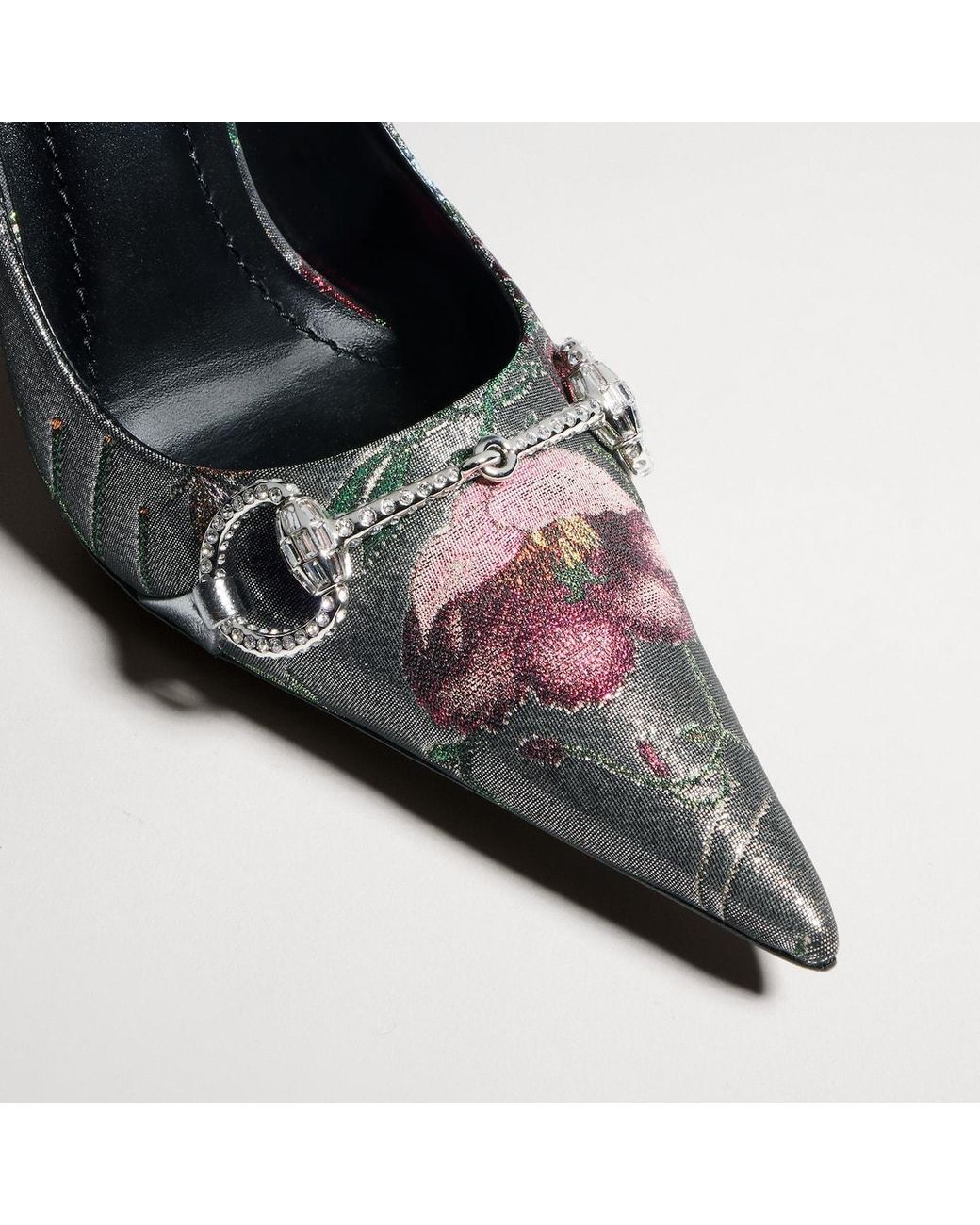 Gucci Metallic Donna Pump With Crystal Horsebit