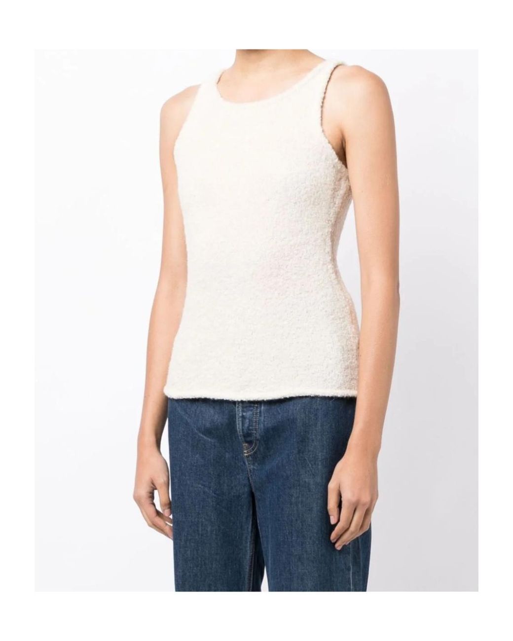 Low Classic White Sleeveless Fleece Knitted Top