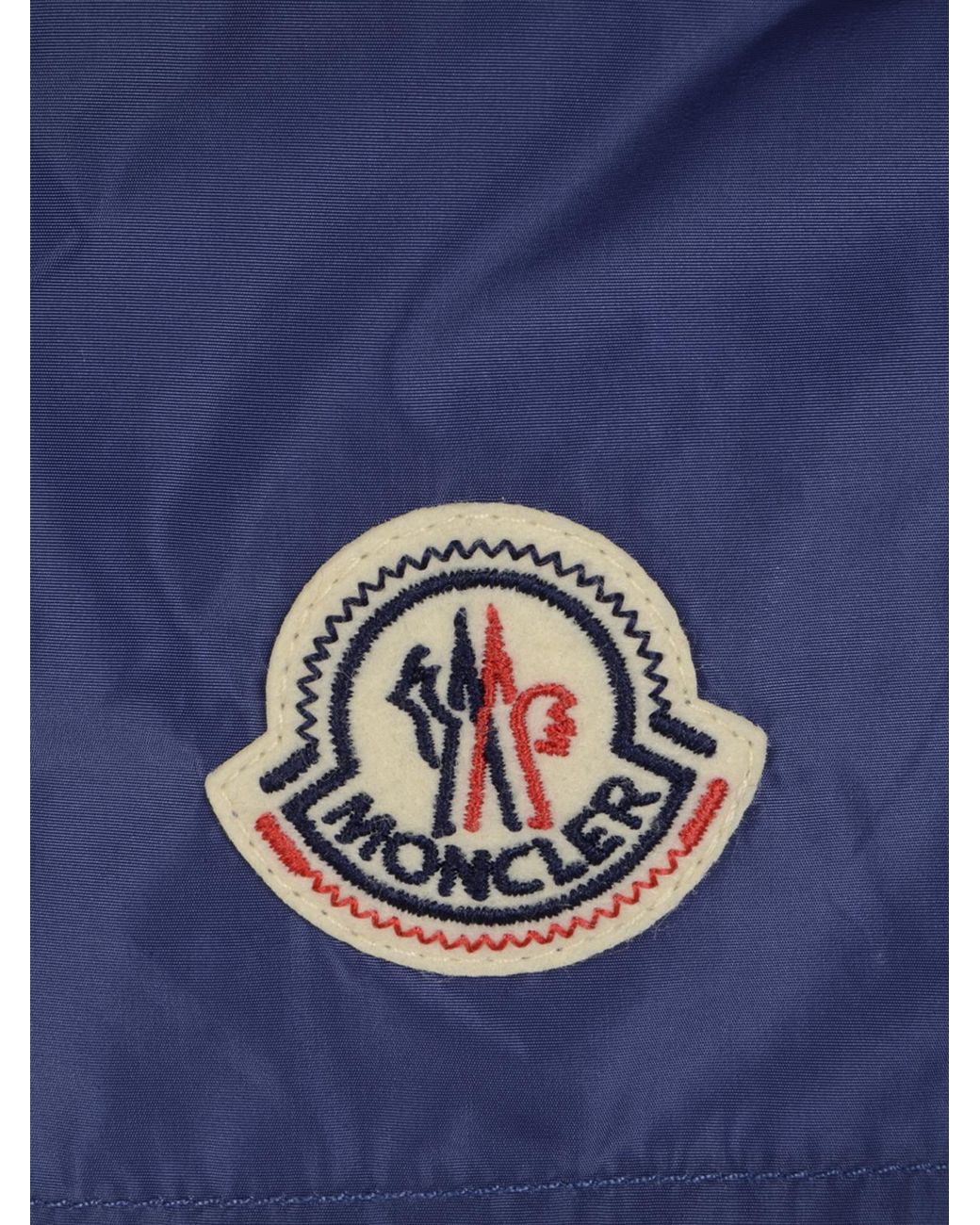 Moncler Blue ロゴパッチ スイムショーツ for men