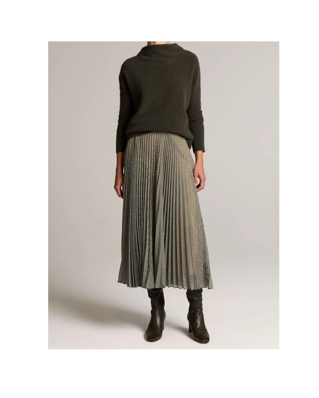 Vince Green Plush Cashmere Funnel-Neck Sweater