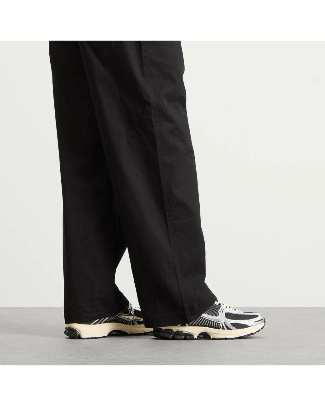 Nike Black Zoom Vomero 5 Running Shoes for men