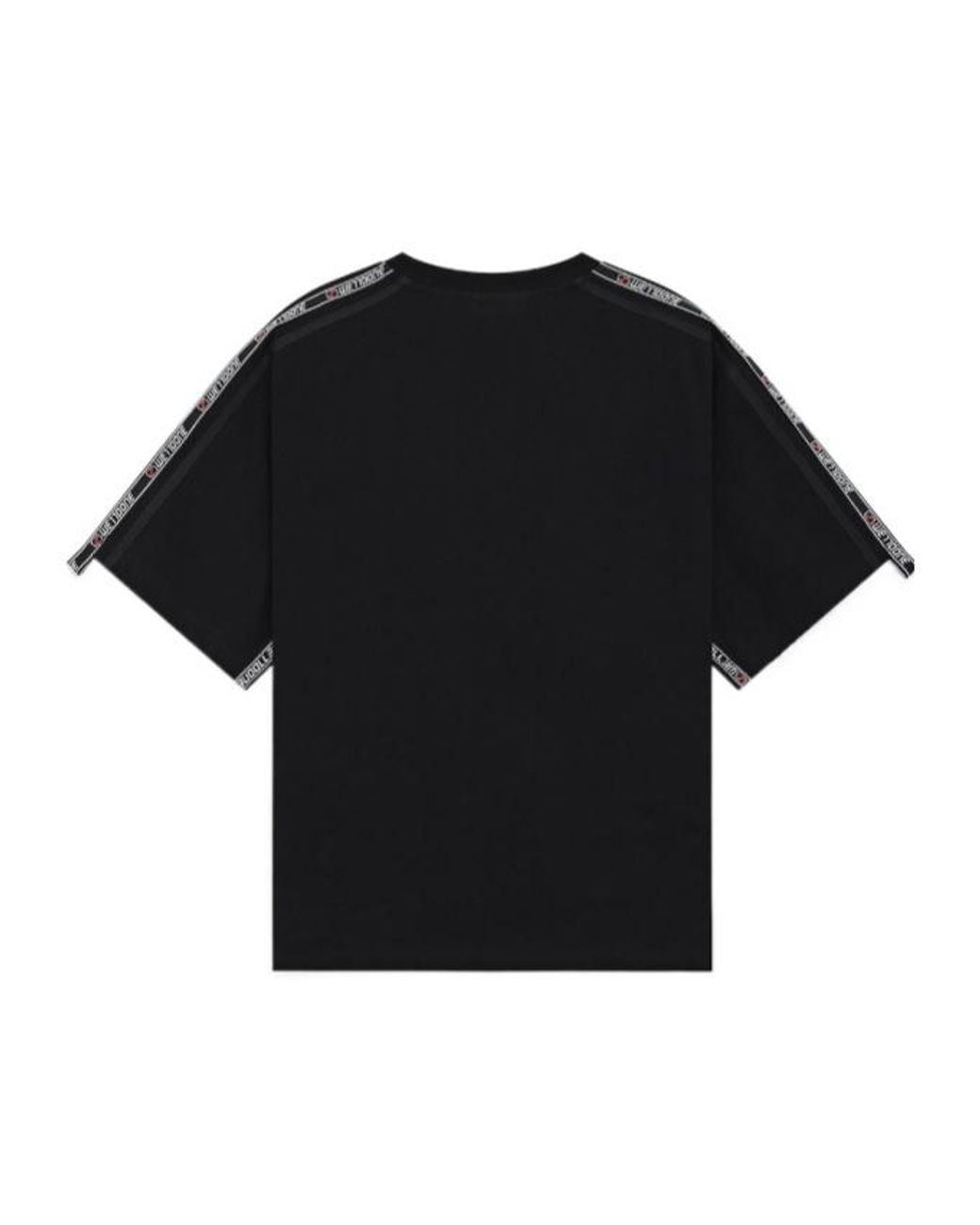 we11done Black Logo Detailed Round Neck T-Shirt for men