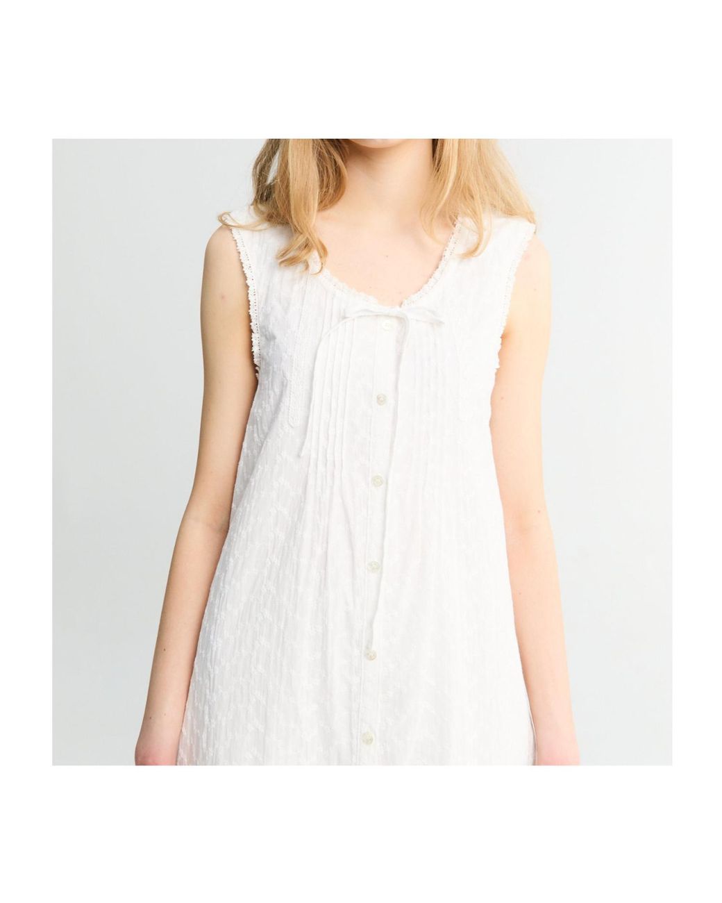 DUNST White Sleeveless Dress