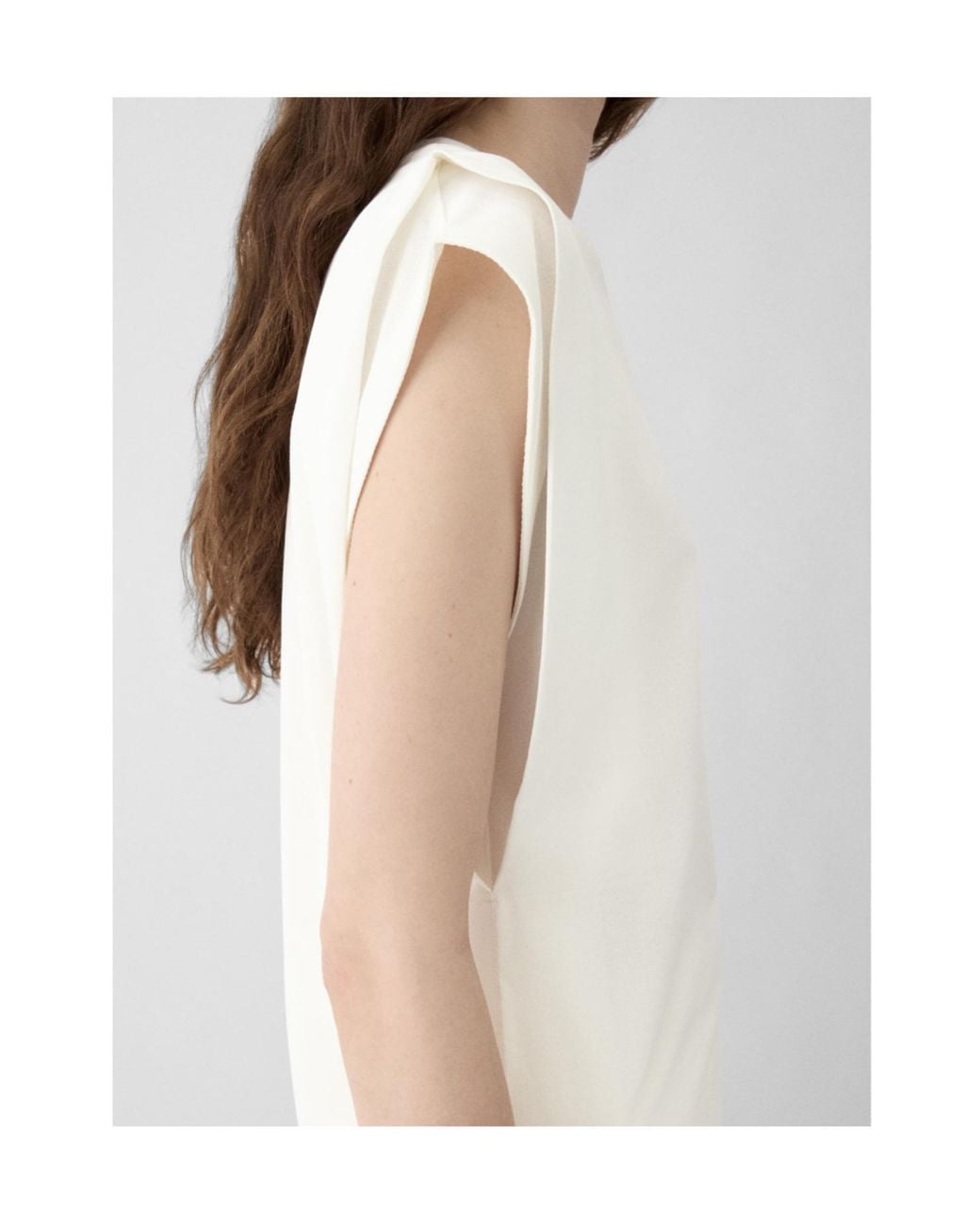 Jacquemus White Sleeveless Boxy T-Shirt