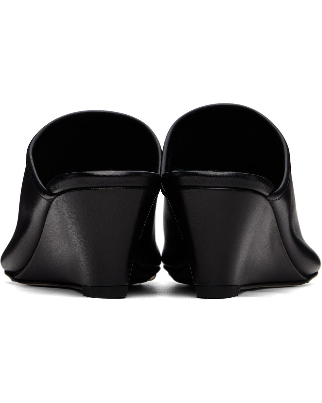 Aeyde Black Suzanne Leather Sandals
