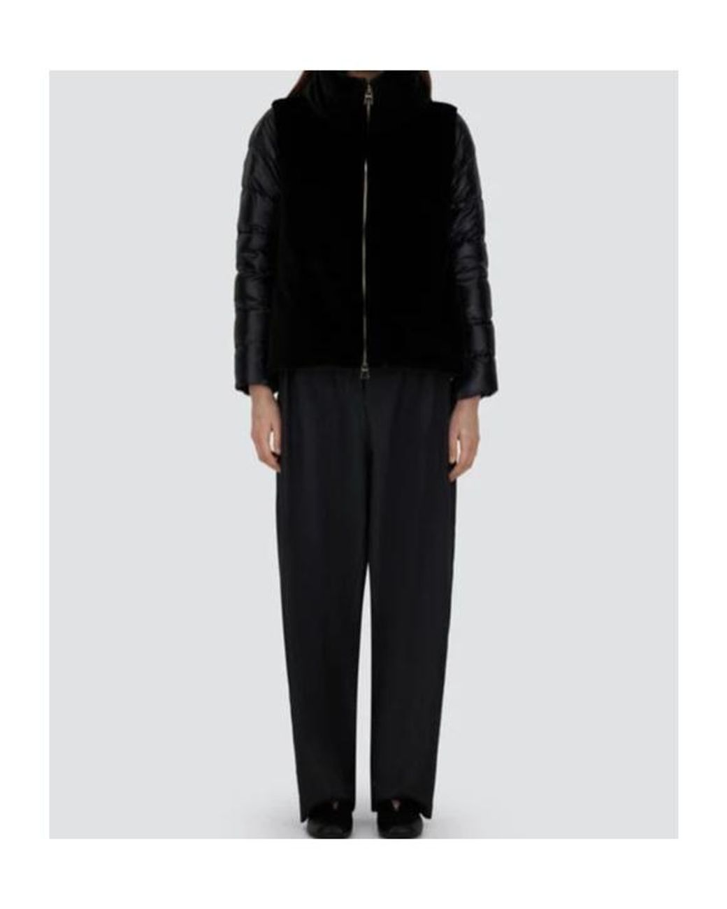 Herno Black Ultralight Cape