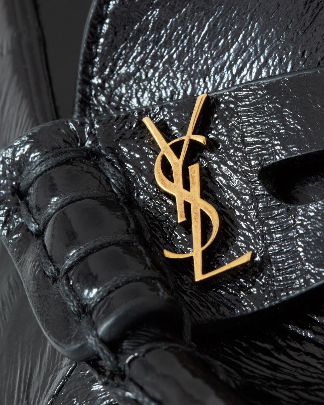 Saint Laurent Black Le Loafer Logo Plaque Pumps