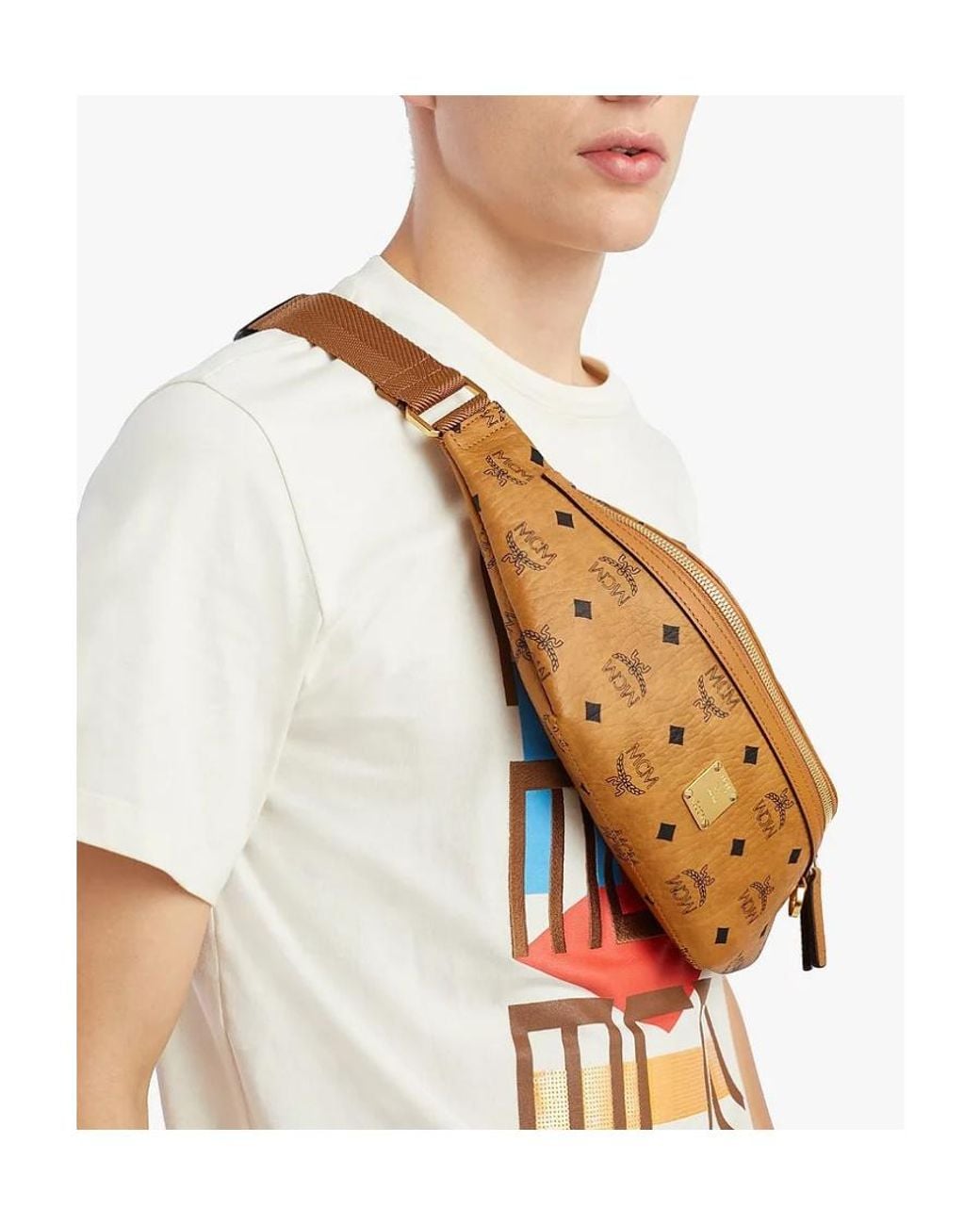 MCM ボディバッグ ロゴプリント ブラウン MCM Visetos Logo Print Belt Bag in Brown for Men | Lyst
