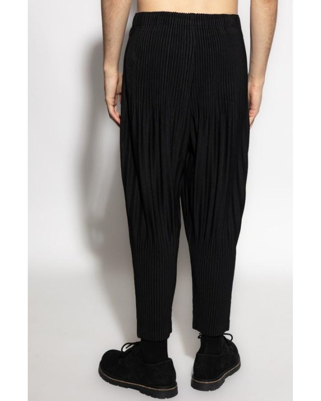 Homme Plissé Issey Miyake Black Homme Plissé Issey Miyake Cropped Pleated Trousers for men