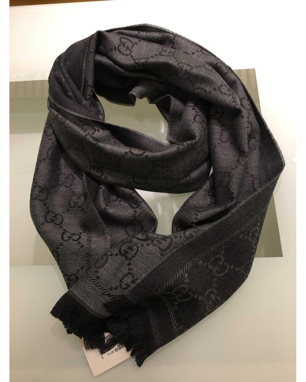 Gucci Gray Gg Jacquard Pattern Knitted Scarf