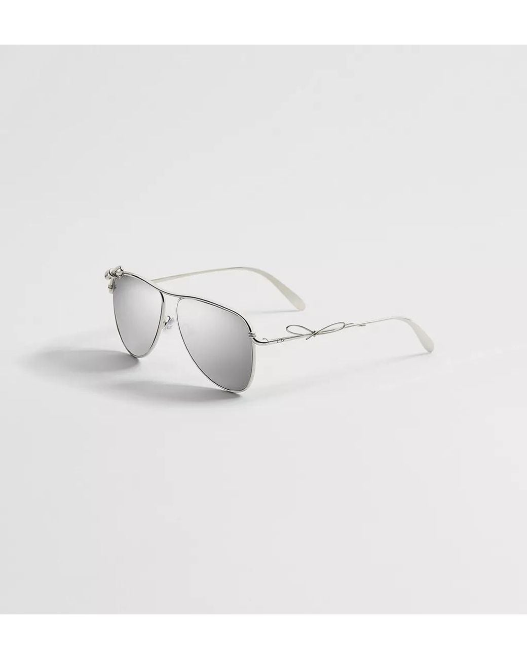 Dior White Bow A1U