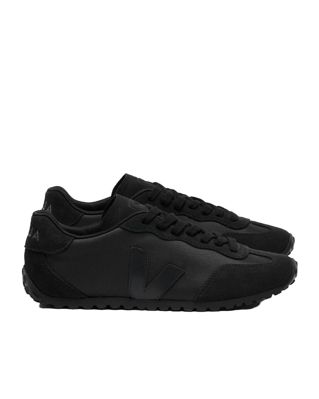Veja Black Gt Low-Top Sneakers