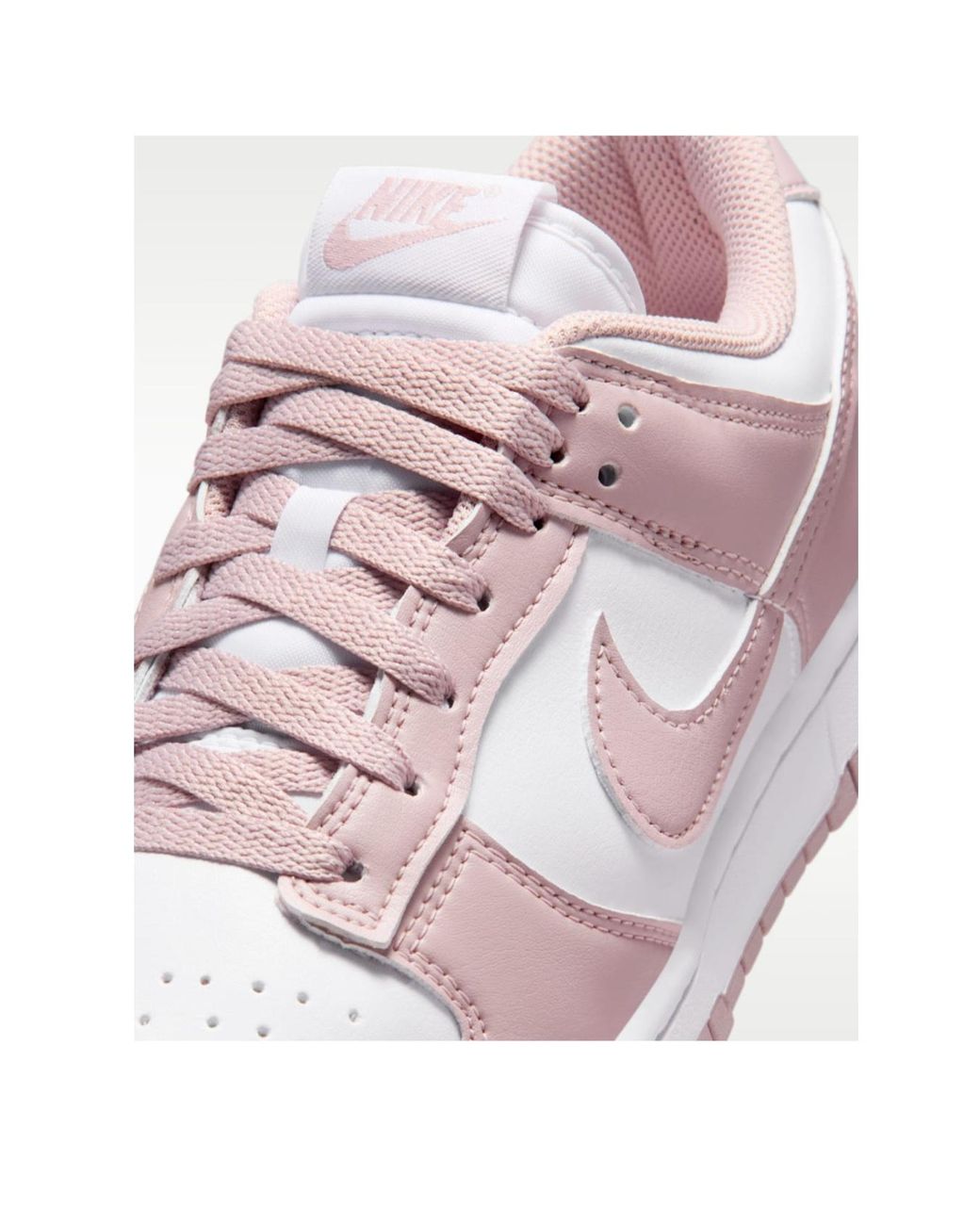 Nike Pink Dunk /Particle Rose' Sneakers