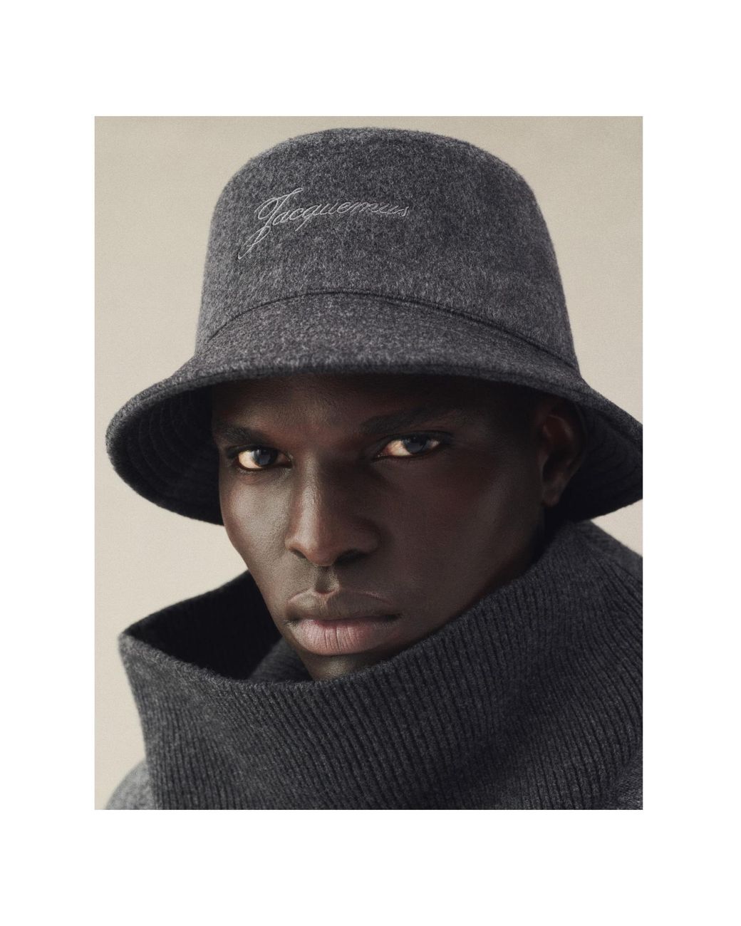 Jacquemus Gray Logo Embroidered Le Bob Bucket Hat for men