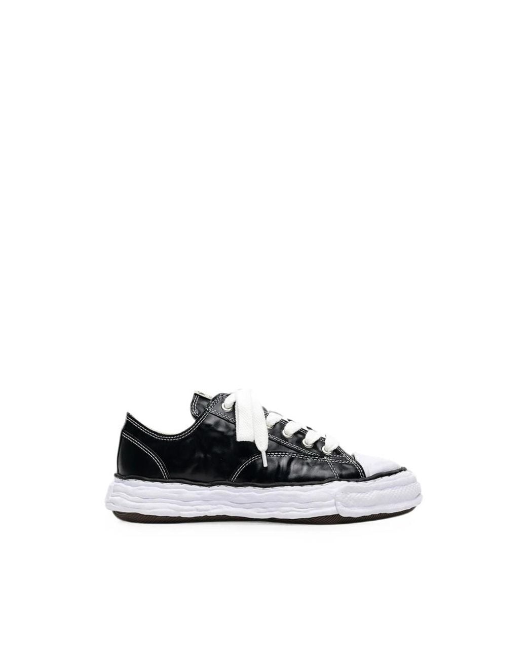 Maison Mihara Yasuhiro White Peterson23 Og Sole Wrinkled Leather Low-Top Sneakers