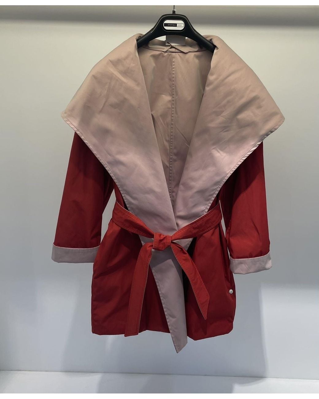 Max Mara Red Long-Sleeved Casual Jacket