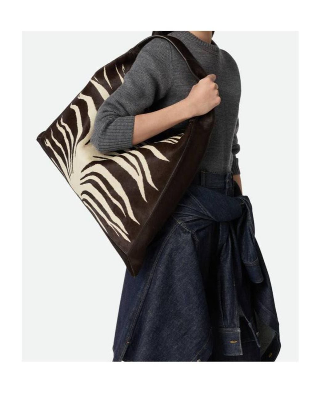 Bottega Veneta Black Large Hop