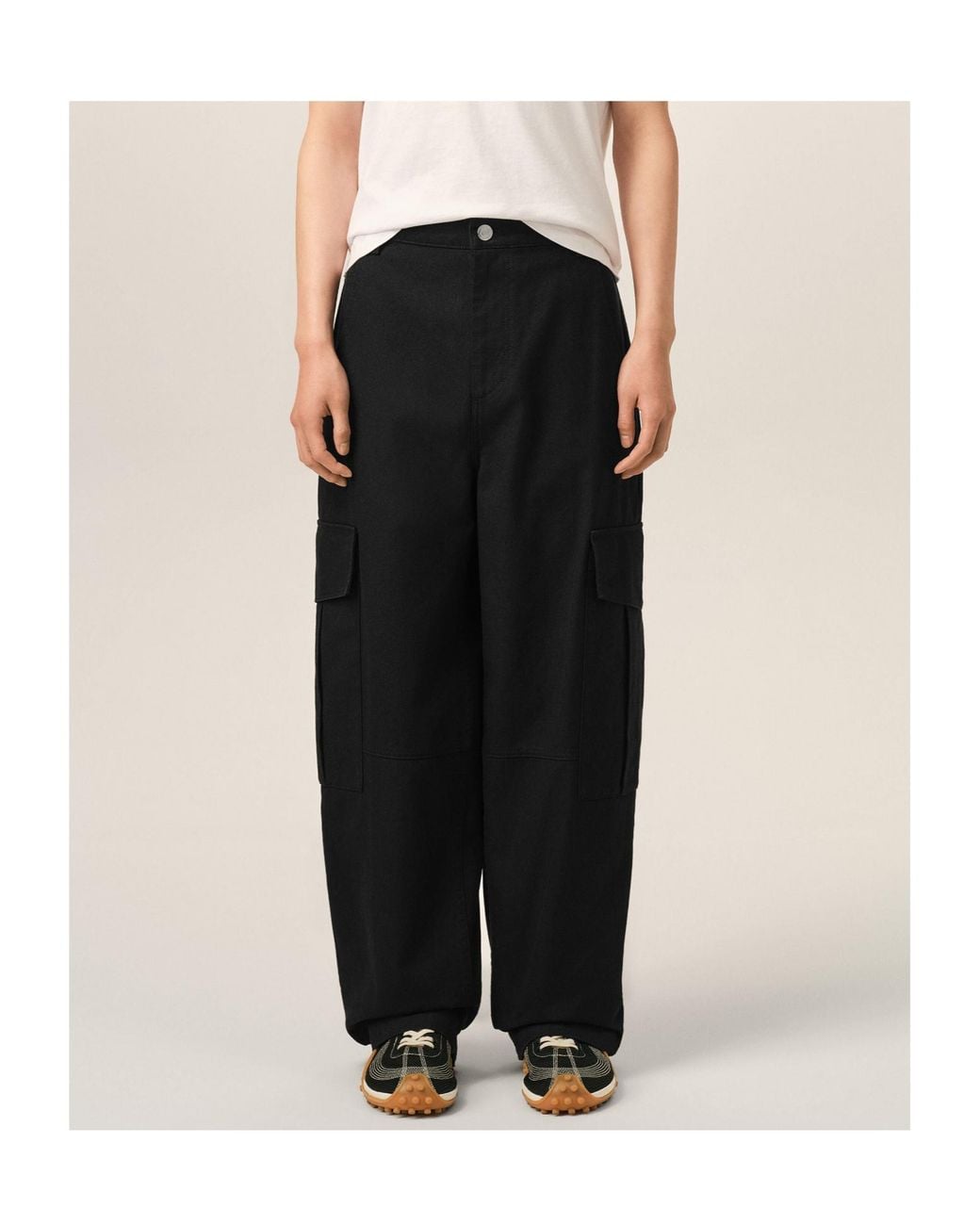 AMI Black Belt-Loop Cargo Trousers for men