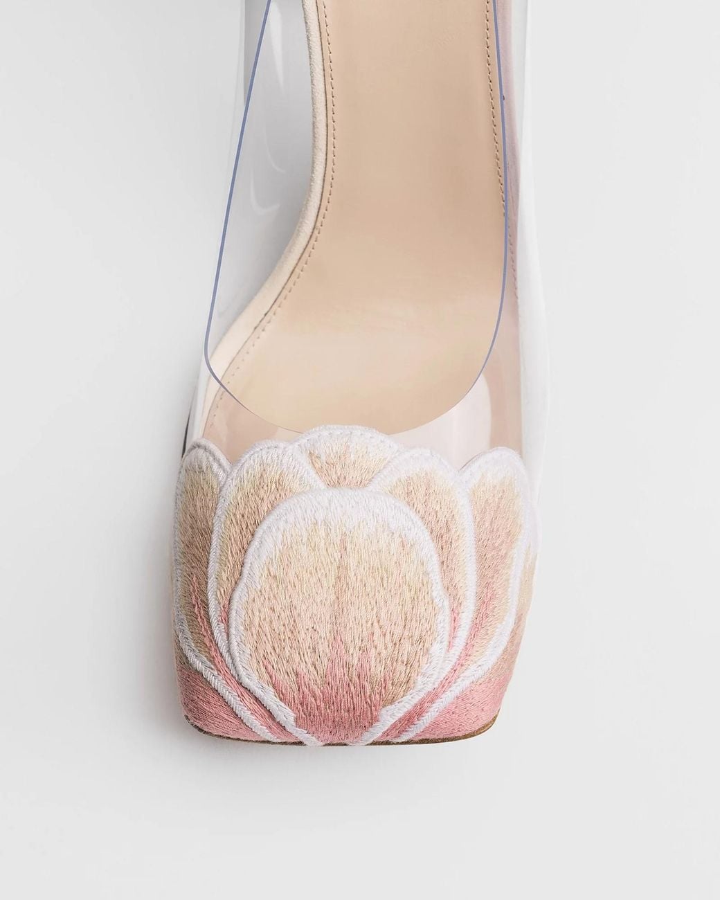 Dior Pink Pétale Pump