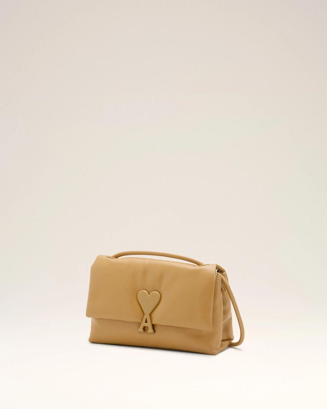 AMI Natural Voulez-Vous Heart-Embellishment Tote Bag for men