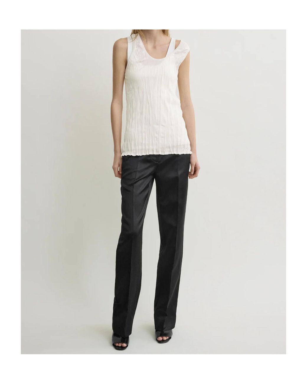 Totême White Totême Crinkled Knitted Tank Top