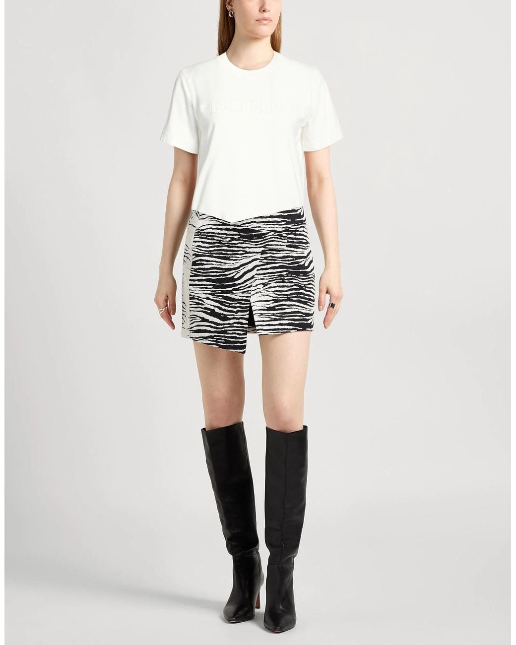 Burberry White Simple Solid-Color T-Shirt