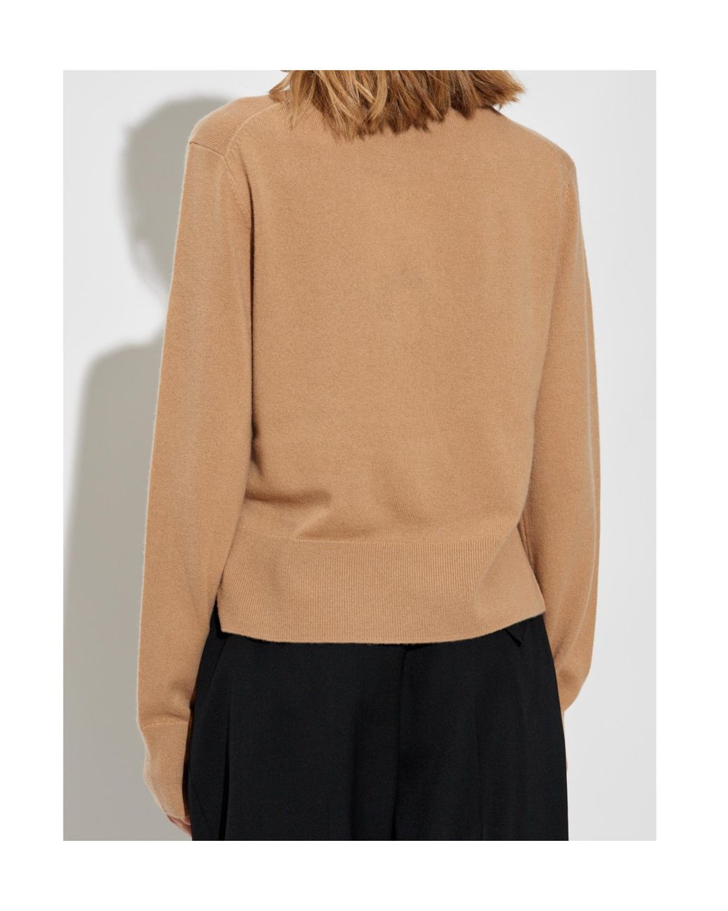 Totême  Natural Cashmere Turtleneck