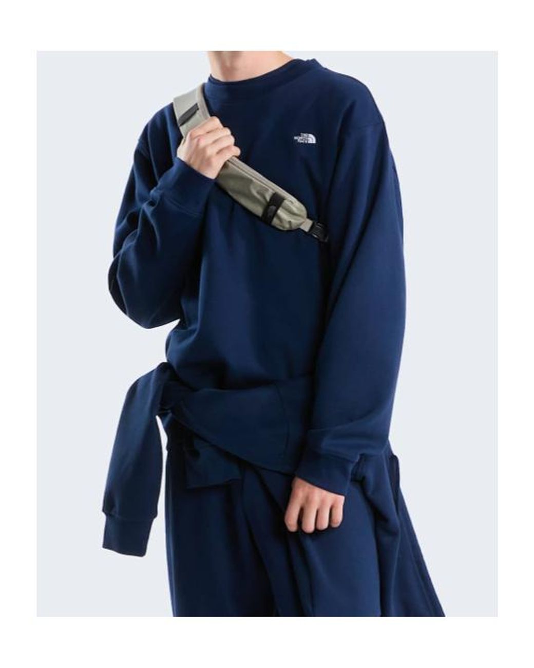 The North Face Blue Tnf Essential Simple Dome Relaxed Sweatshirt for men