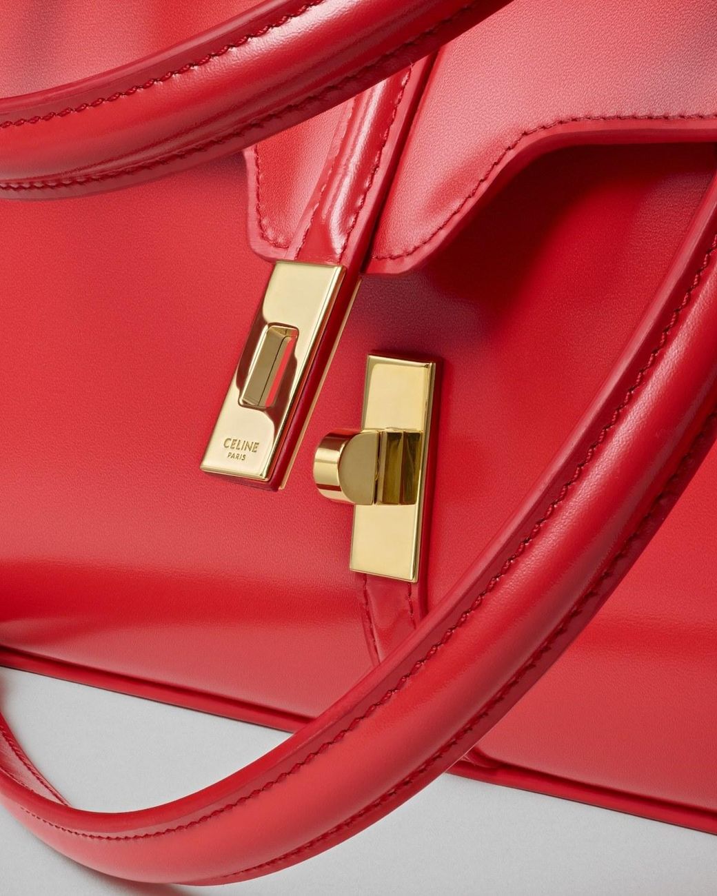Céline Red Le 16 Side-To-Side