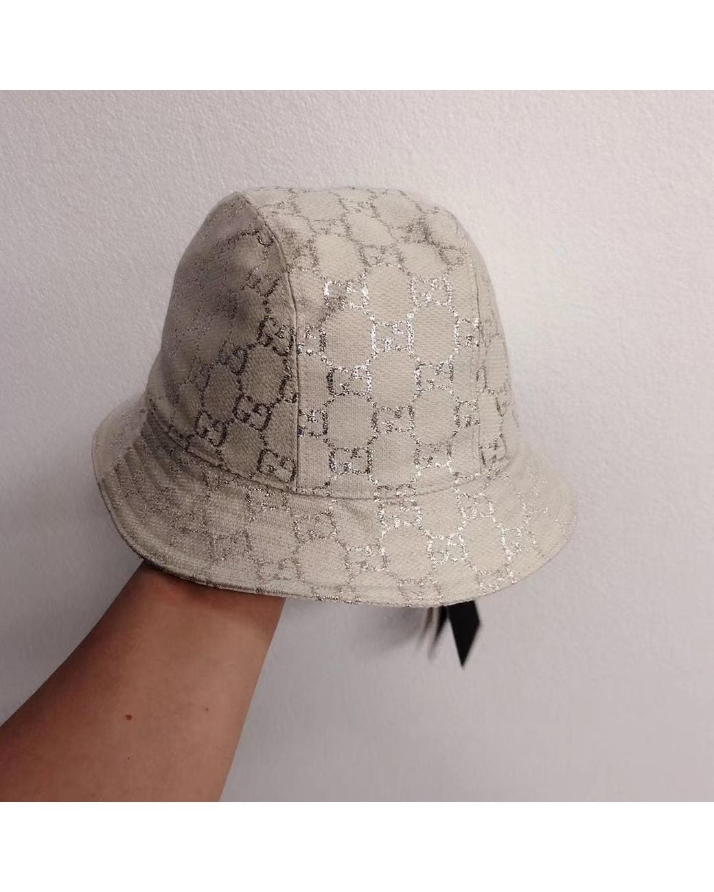 Gucci White Gg Lamé Bucket Hat