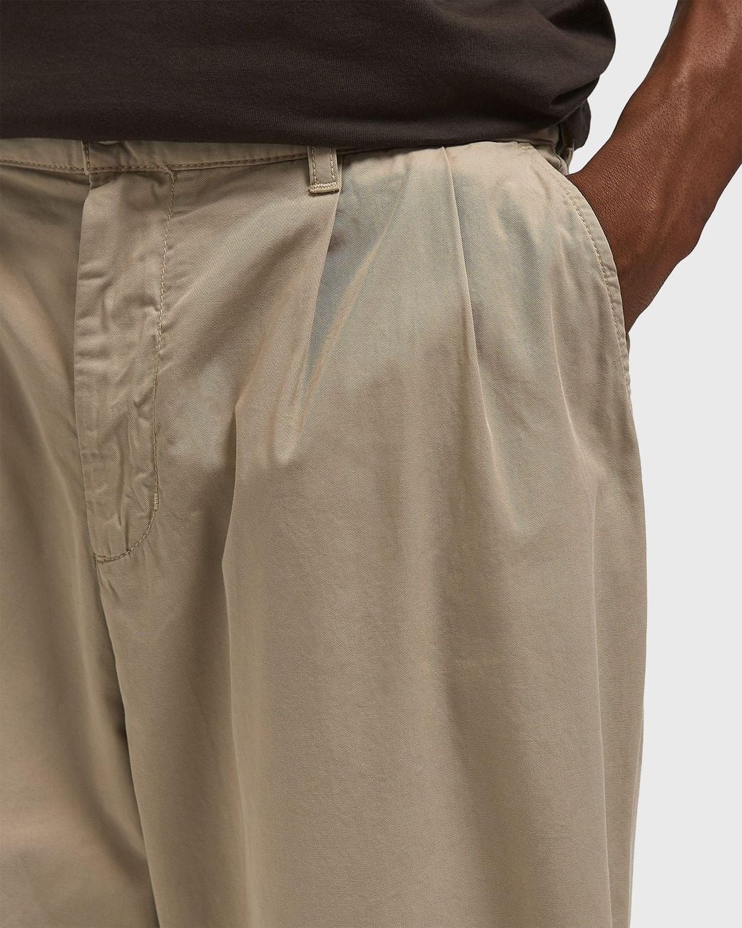 Carhartt Natural Pleated Cotton Trousers for men