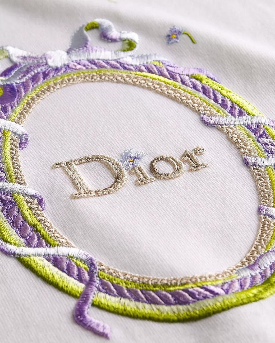 Dior White Médaillon Embroidered Short-Sleeved Sweater