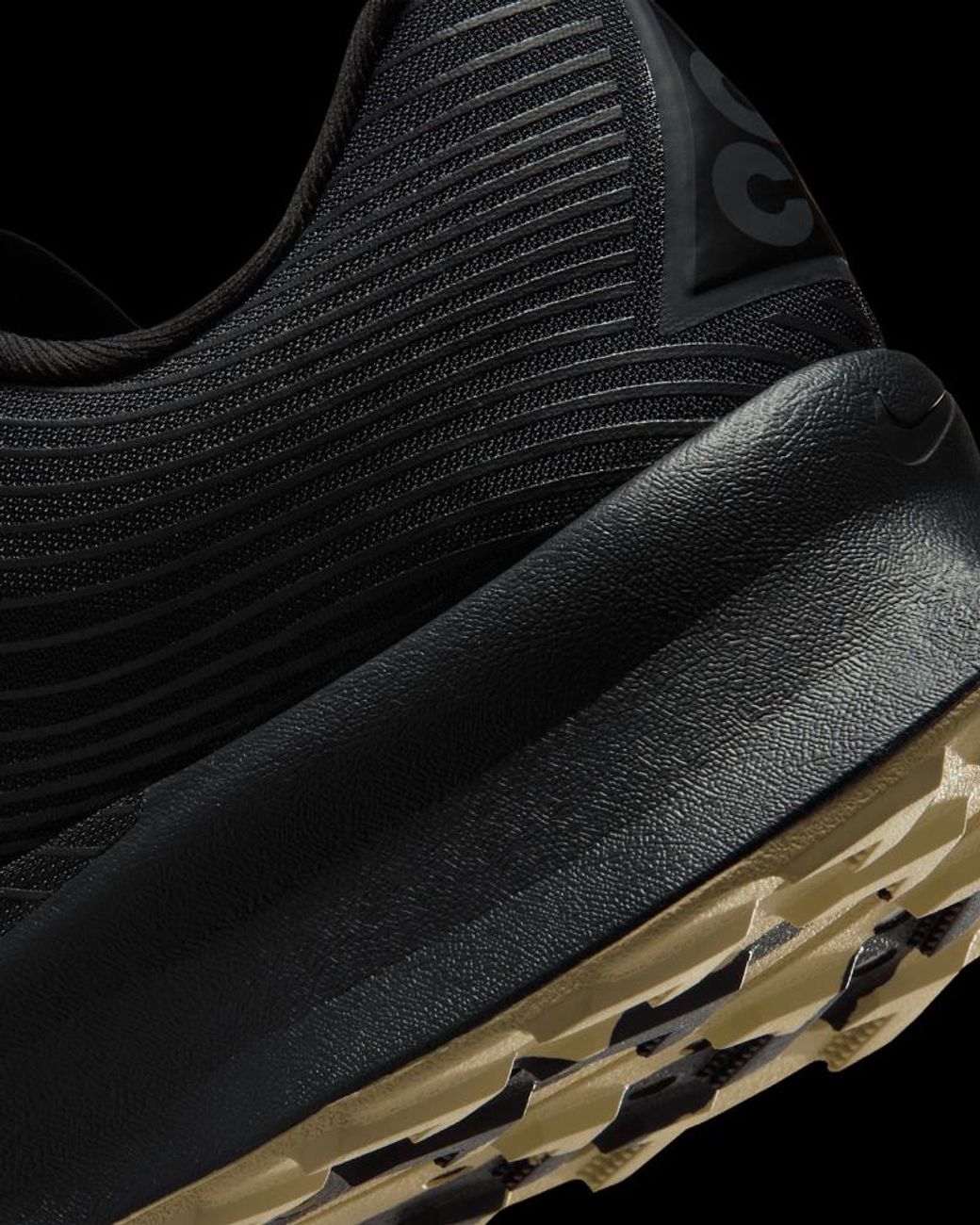 Nike Black Acg Ultrafly Sp Trainers for men