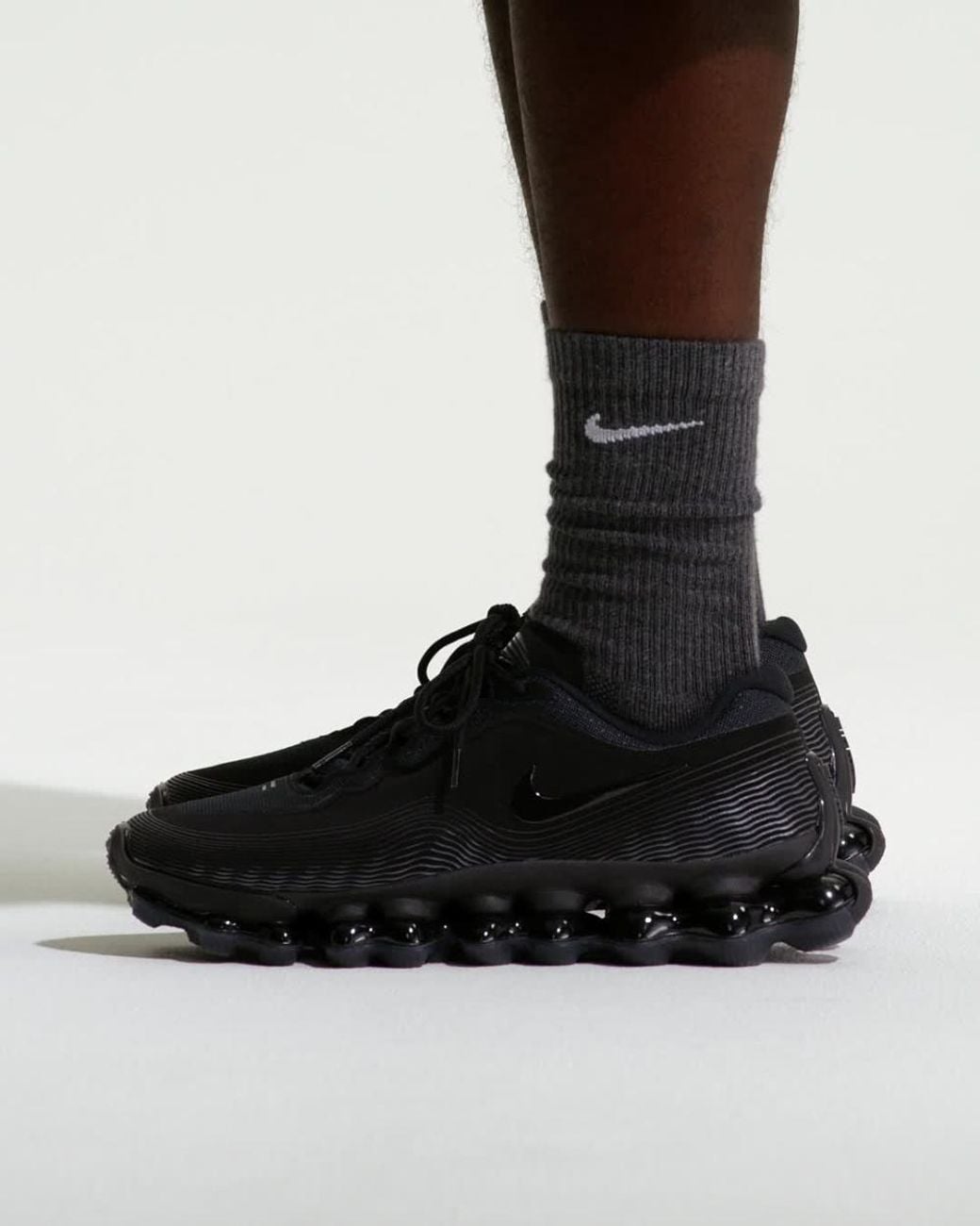 Nike Black Air Liquid Max Low-Top Sneakers for men