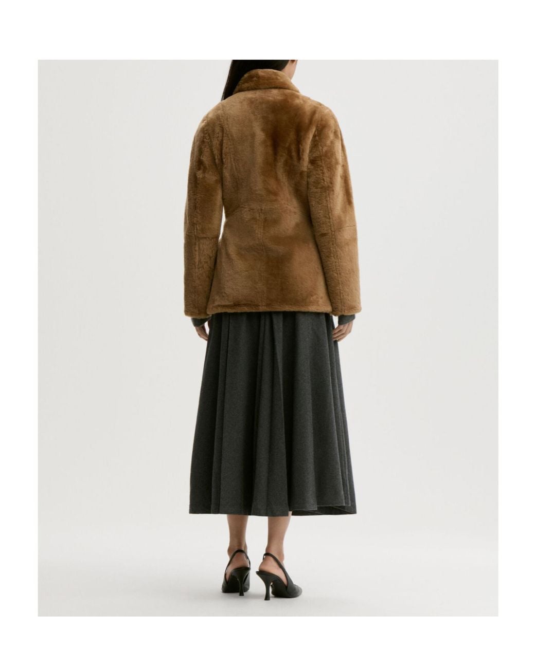 By Malene Birger Brown ボタンジャケット