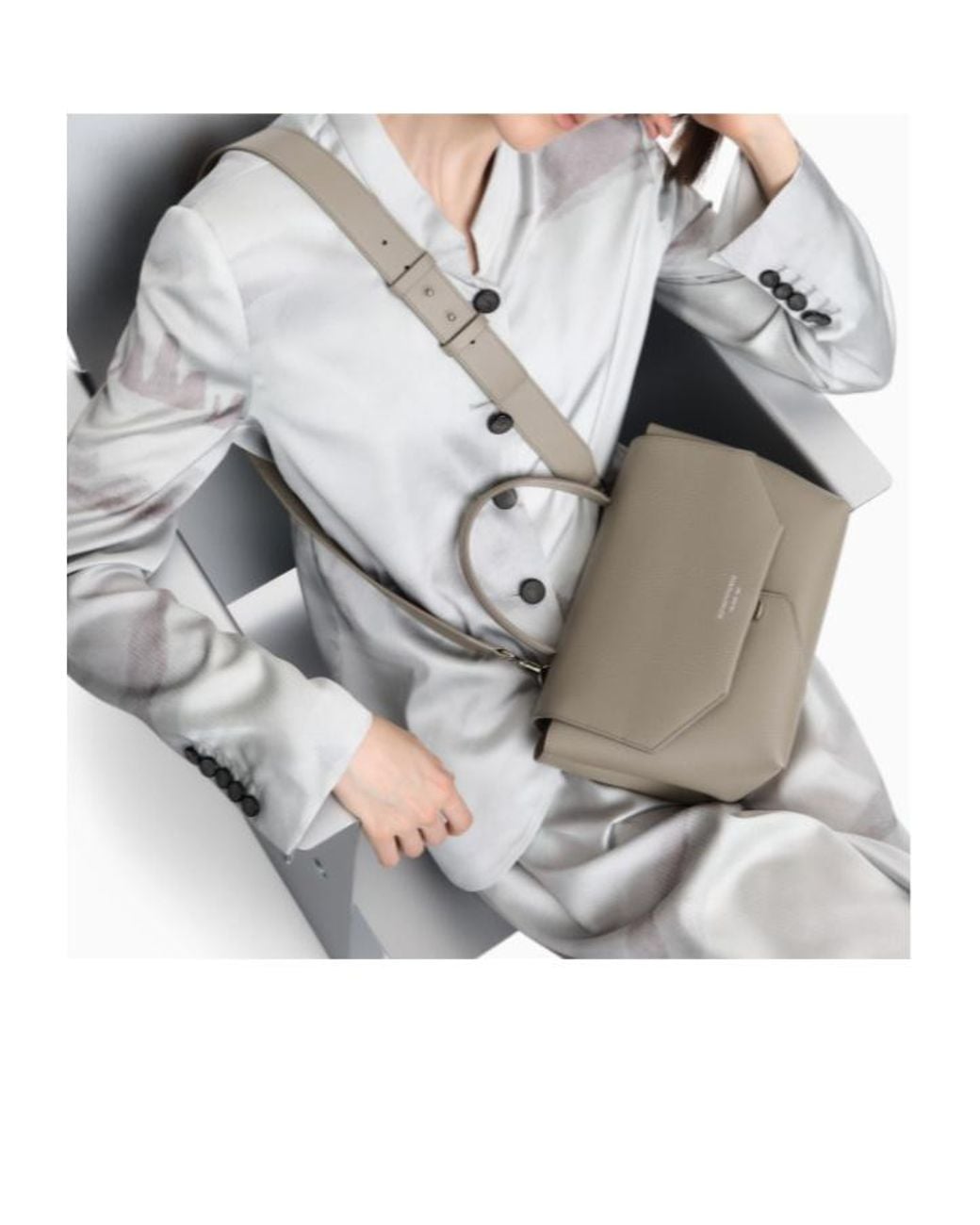 Emporio Armani Natural Grained-Leather Tote Bag