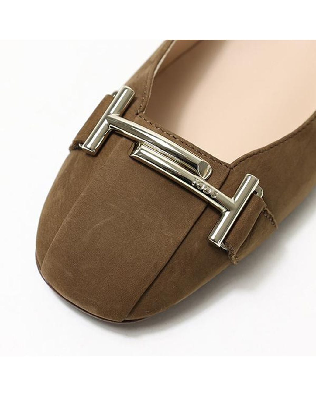 Tod's Brown Round Head Low-Heeled Shoes