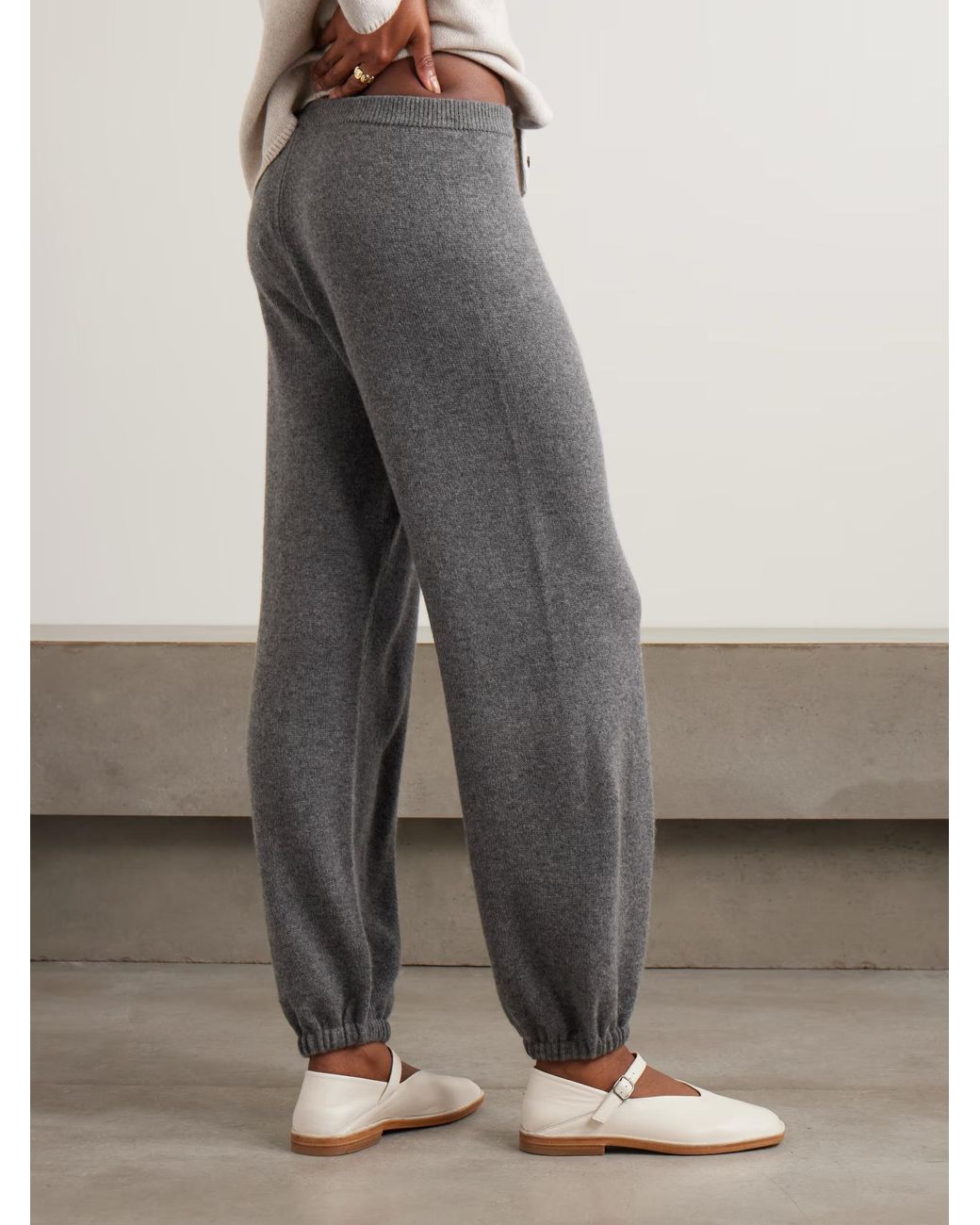 Theory Gray Cashmere Tapered Sweatpants