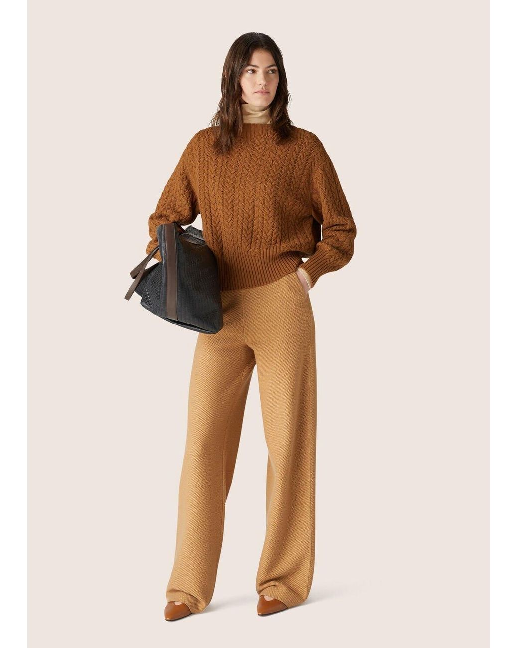 Loro Piana Natural Side Bag Casual Pants