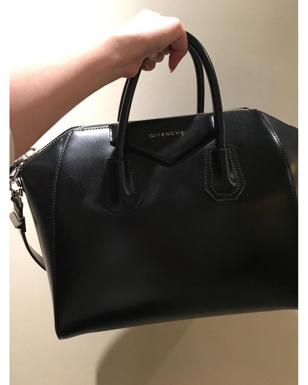 Givenchy Black Medium Antigona Bag