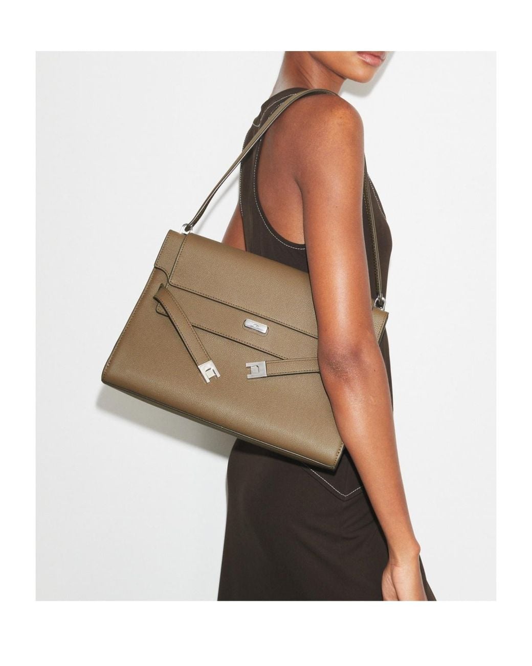 Tory Burch Natural Lee Radziwill Large Shoulder Bag